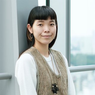 山井梨沙