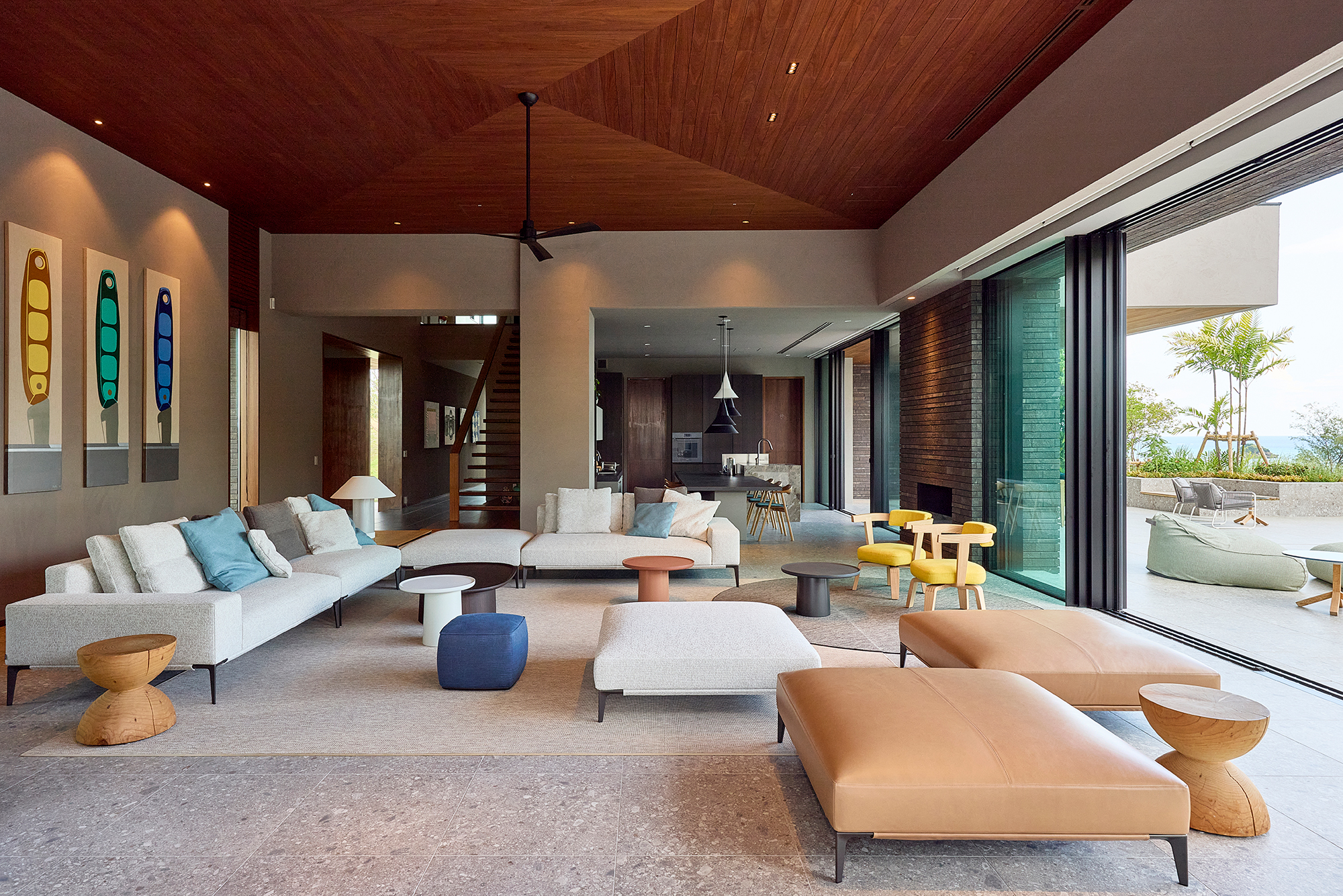 沖縄 個人邸はarflex（アルフレックス ジャパン）が手掛けた