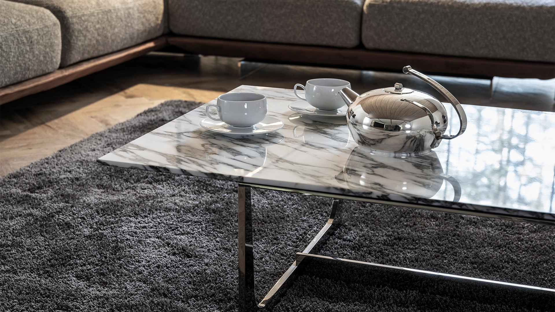 BRERA (living table) | PRODUCTS | arflex（アルフレックス ジャパン）