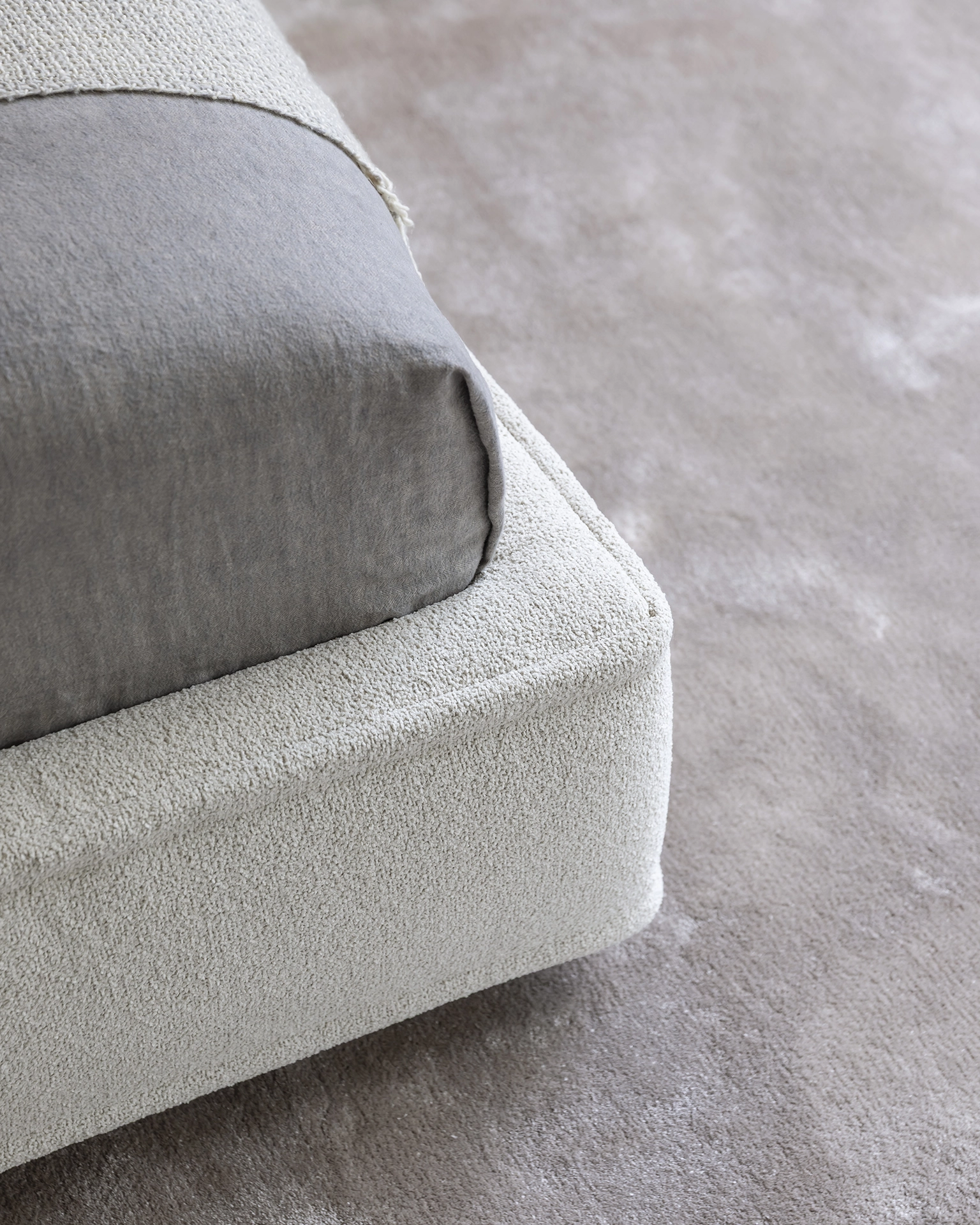 SOFFIO BED | PRODUCTS | arflex（アルフレックス ジャパン）