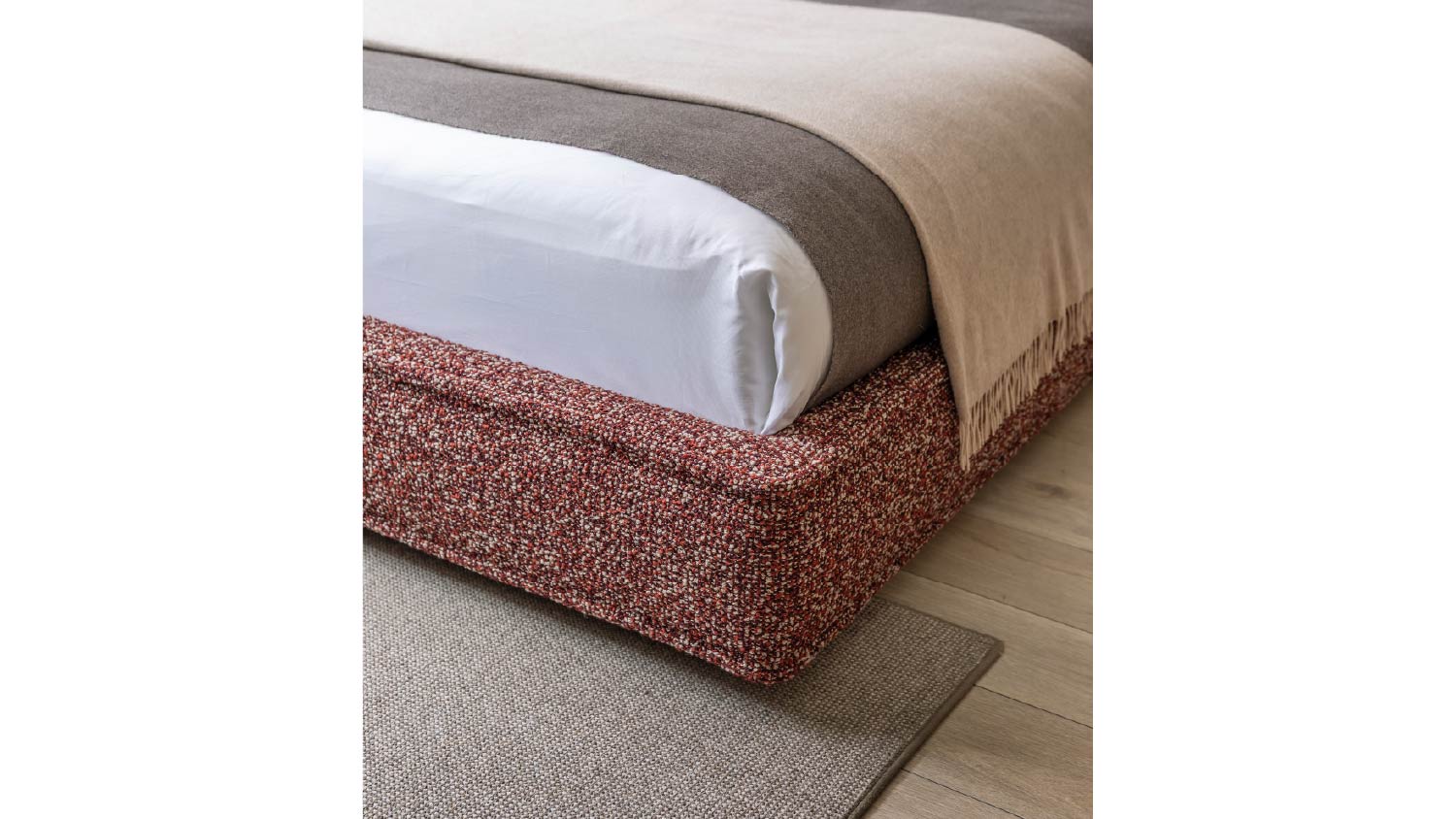 SOFFIO BED