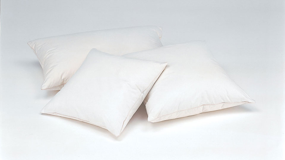 DOWN PILLOW