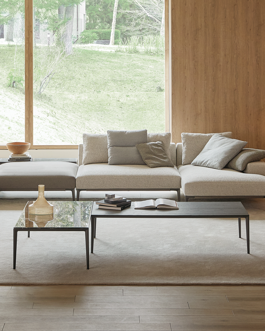 ERA (living table) | PRODUCTS | arflex（アルフレックス ジャパン）