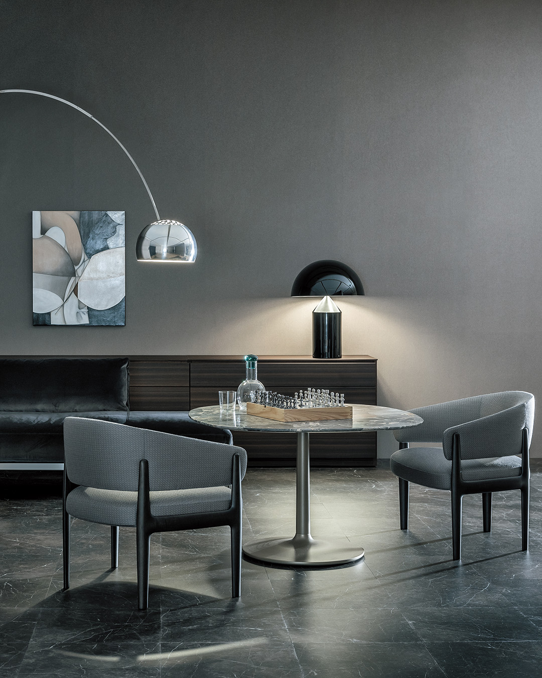 LOUIS LOUNGE